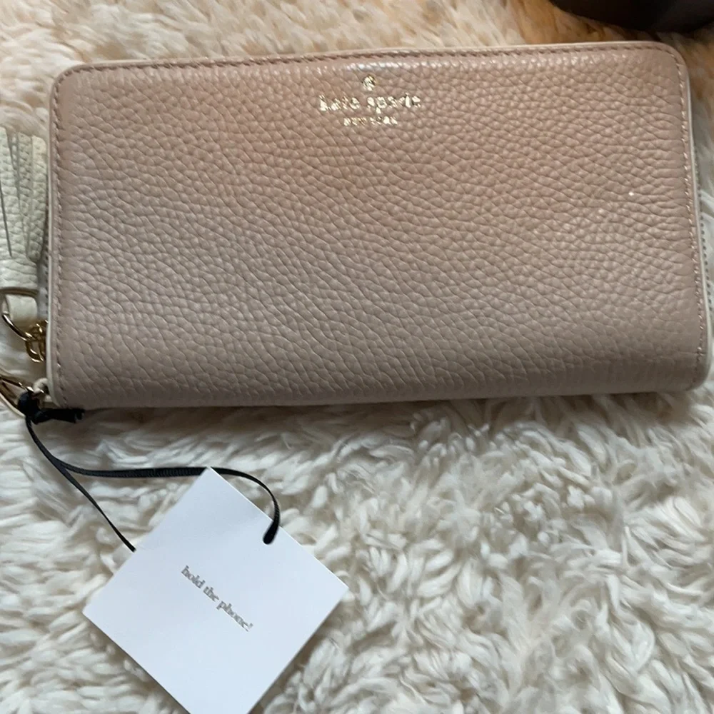 NWT Kate Spade Brigitta Chester St. wallet wristlet - Picture 2 of 10